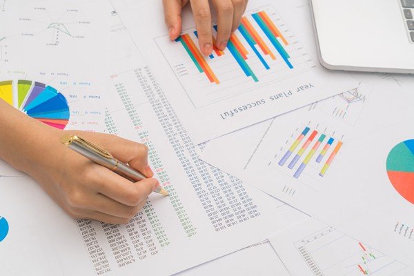 Cómo ser precavidos ante la crisis financiera