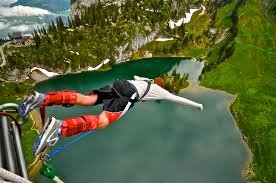 Conoce los inicios del bungee jumping, se inventó en Nueva Zelanda